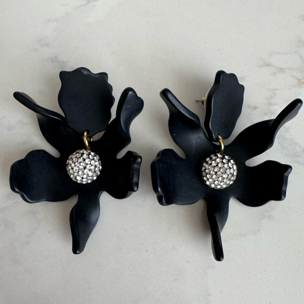 Lele Sadoughi Lilly Black Floral Earrings with crystal center